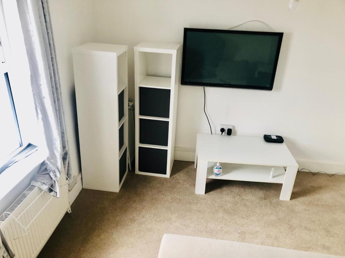 Charming Town Centre 3 Double Beds Home Free Parking Тонбридж Екстериор снимка